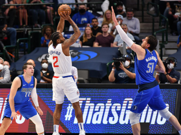  快船四巨头合体发威，轻取独行侠延续不败神话